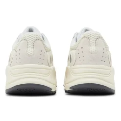 Adidas Yeezy Boost 700 Analog (2019/2023)< Trainers