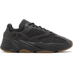 Adidas Yeezy Boost 700 Utility Black (2019/2023)< Black Trainers|Trainers