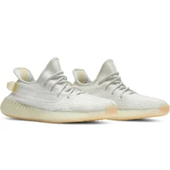 Adidas Yeezy Boost 350 V2 Light< Trainers
