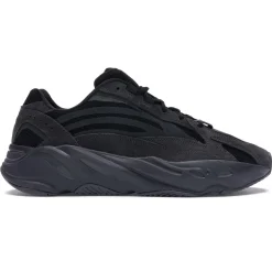 Adidas Yeezy Boost 700 V2 Vanta< Black Trainers|Trainers