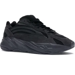 Adidas Yeezy Boost 700 V2 Vanta< Black Trainers|Trainers