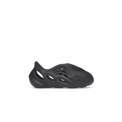 Adidas Yeezy Foam RNNR Kids Onyx< Black Trainers|Trainers