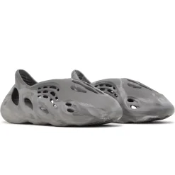 Adidas Yeezy Foam RNNR MX Granite< Trainers