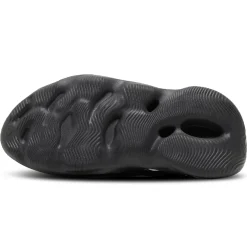 Adidas Yeezy Foam RNNR Onyx< Black Trainers|Trainers