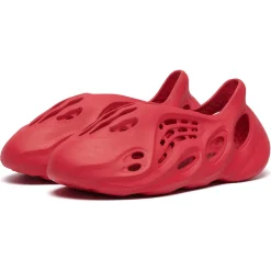Adidas Yeezy Foam RNNR Vermillion< Trainers