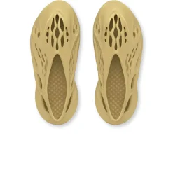 Adidas Yeezy Foam Runner Sulfur< Trainers