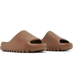 Adidas Yeezy Slide Flax< Sandals & Slides