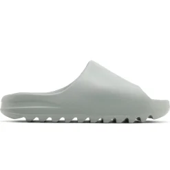 Adidas Yeezy Slide Salt< Sandals & Slides