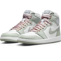 Air Jordan 1 High OG Seafoam (W)< Trainers