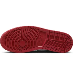 Air Jordan 1 Low Black Toe< Trainers