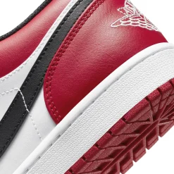 Air Jordan 1 Low Bred Toe< Trainers