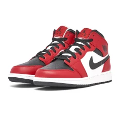 Air Jordan 1 Mid Chicago Black Toe (GS)< Trainers