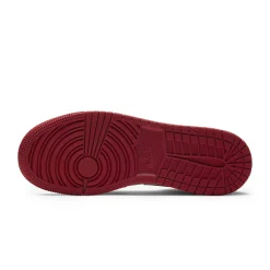 Air Jordan 1 Mid Gym Red Black White (GS)< Trainers