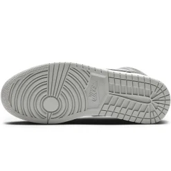 Air Jordan 1 Mid Light Smoke Grey< Trainers