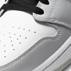 Air Jordan 1 Mid Light Smoke Grey< Trainers