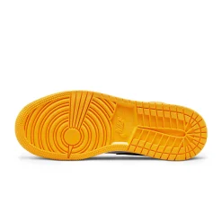 Air Jordan 1 Mid Taxi (GS)< Trainers