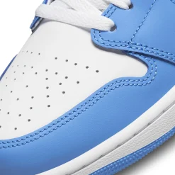Air Jordan 1 Mid University Blue Grey< Trainers