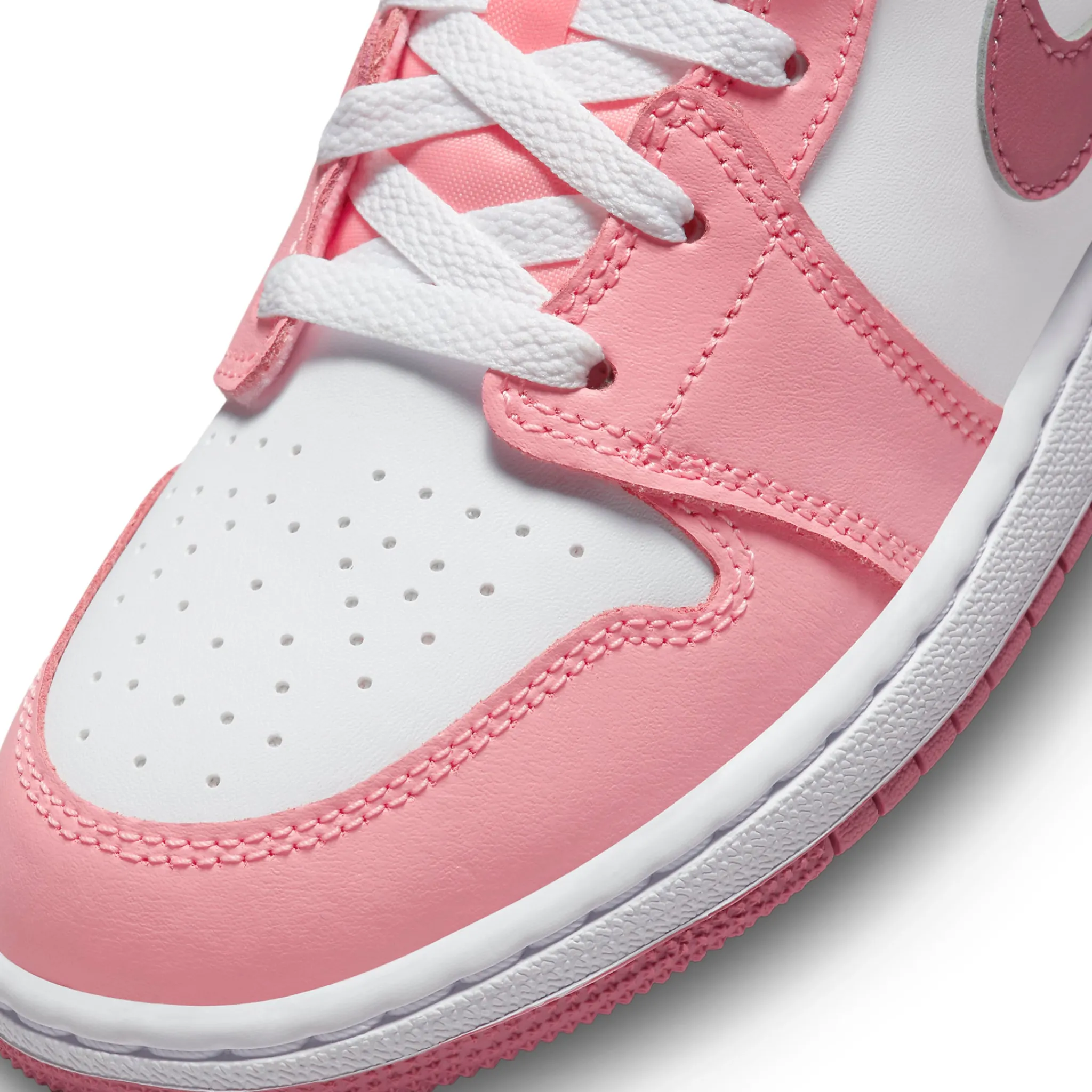 Air Jordan 1 Mid Valentine's Day (2023) (GS)< Trainers