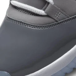 Air Jordan 11 Retro Cool Grey (2021)< Trainers