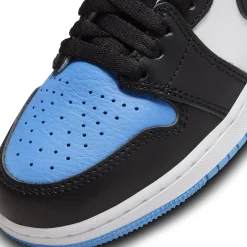 Air Jordan 1 Retro High OG UNC Toe (GS)< Trainers