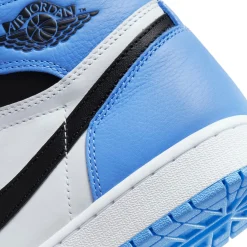 Air Jordan 1 Retro High OG UNC Toe< Trainers