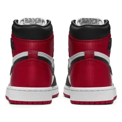 Air Jordan 1 Retro High Satin Black Toe (W)< Trainers