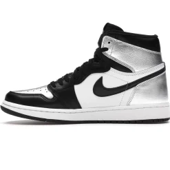 Air Jordan 1 Retro High Silver Toe (W)< Trainers