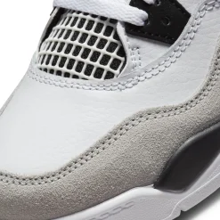 Air Jordan 4 Retro Military Black (PS)< White Trainers|Trainers