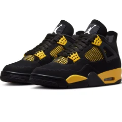 Air Jordan 4 Retro 'Thunder' (2023)< Black Trainers|Trainers