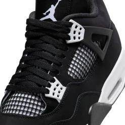 Air Jordan 4 Retro White Thunder< Black Trainers|Trainers