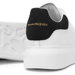 Alexander Mcqueen Raised Sole White Black Suede Sneaker< White Trainers|Designer Trainers