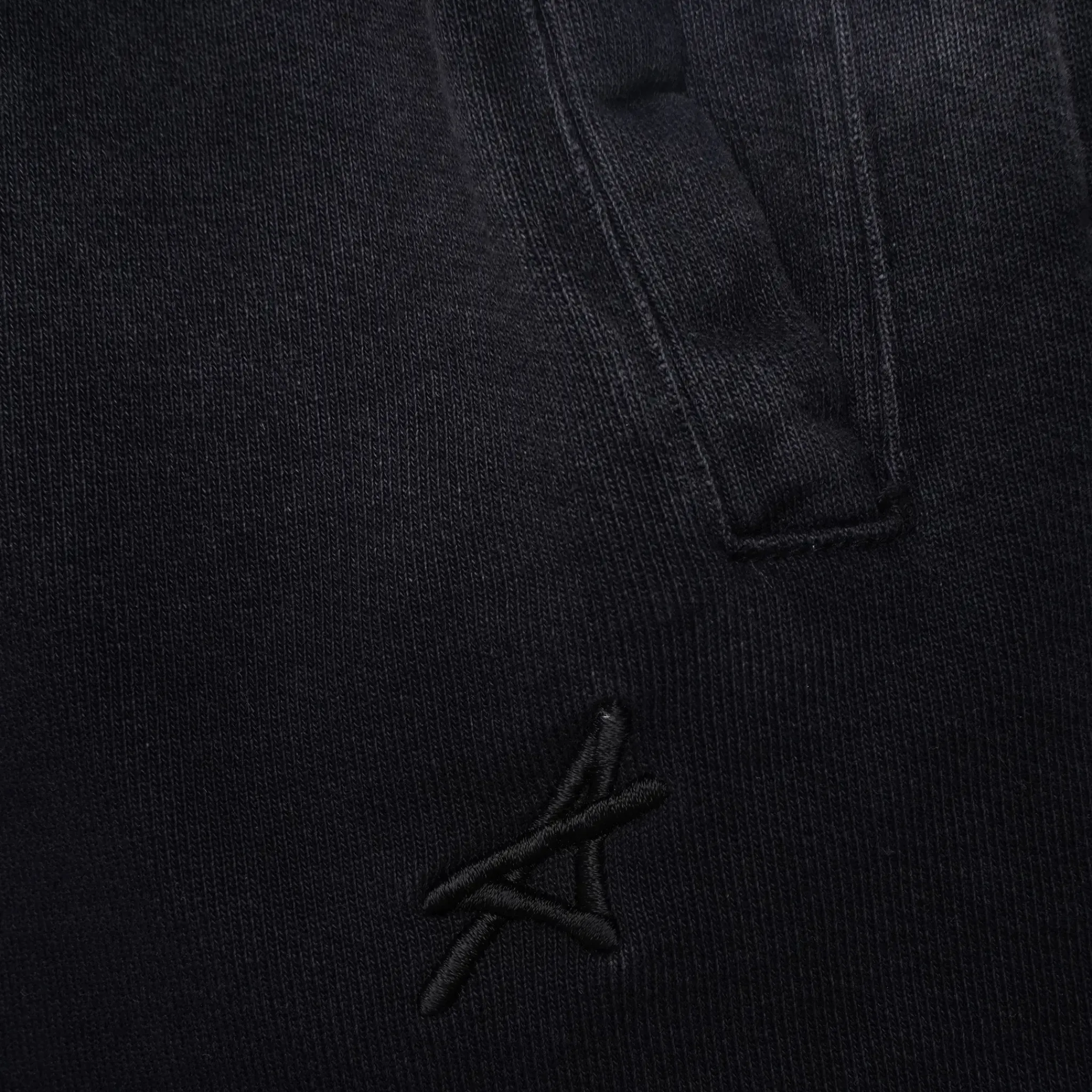 Amicci Levanto Washed Black Shorts< Shorts|Matching Sets