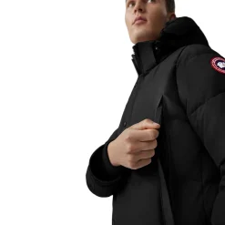 Canada Goose Wyndham Black Parka Jacket< Coats & Jackets