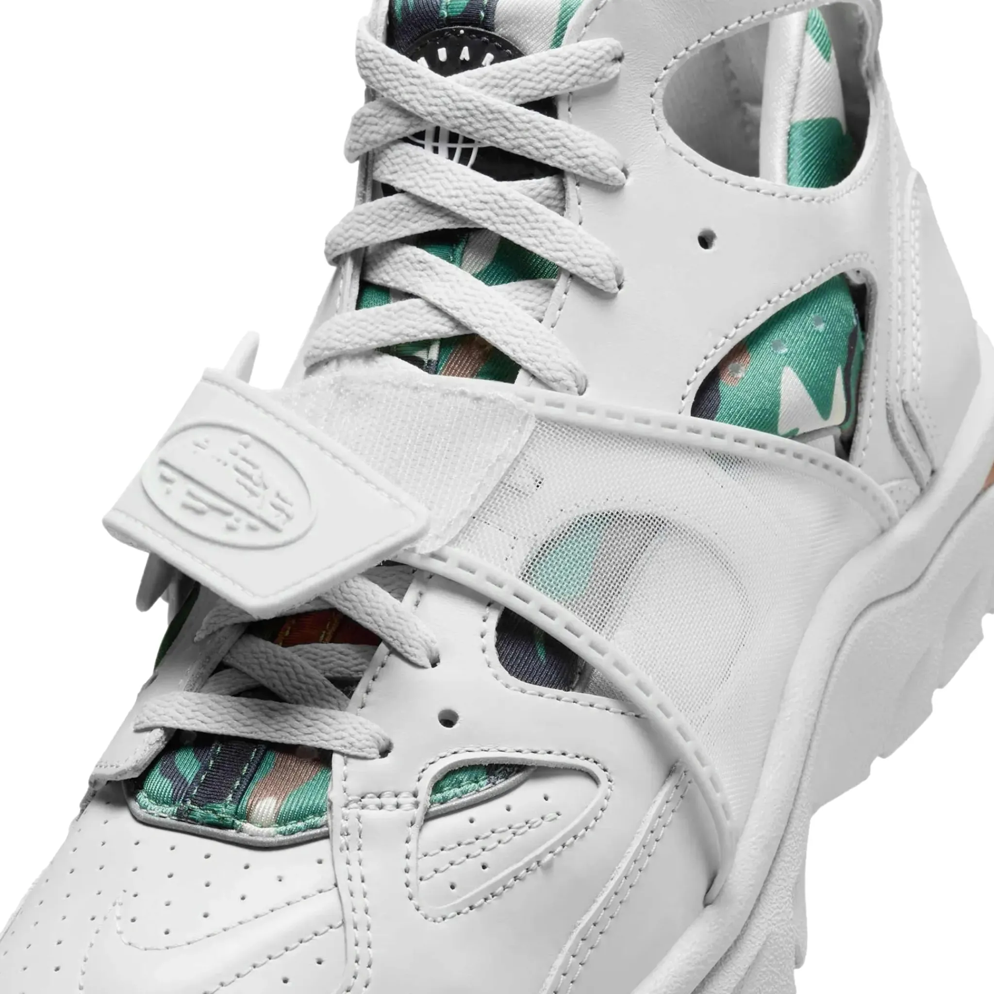 Nike Corteiz x Air Huarache Light Bone< White Trainers|Trainers