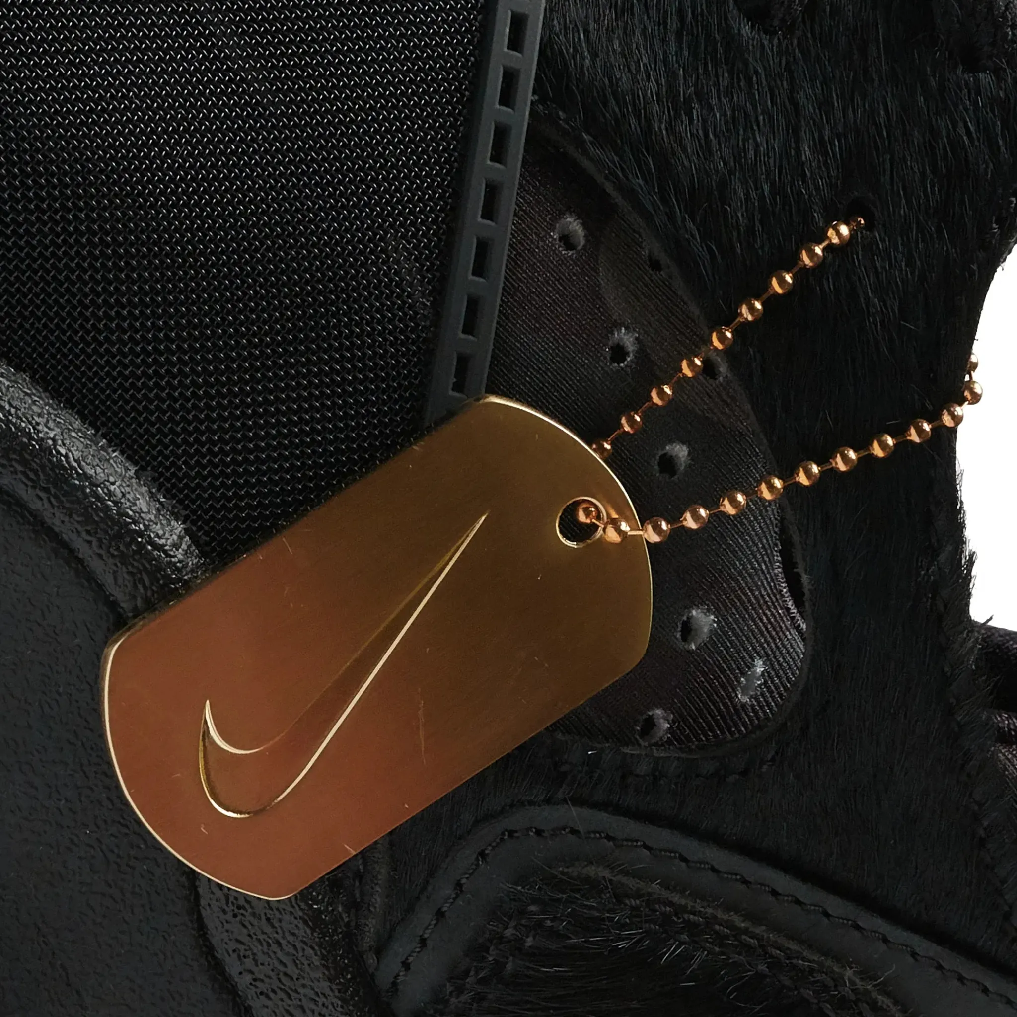 Nike Corteiz x Air Huarache Onyx< Black Trainers|Trainers