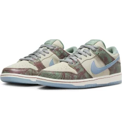 Nike Crenshaw Skate Club x SB Dunk Low< Trainers
