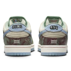 Nike Crenshaw Skate Club x SB Dunk Low< Trainers