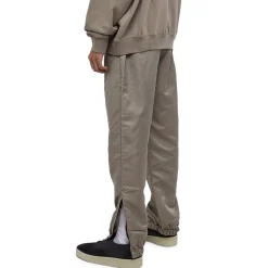 Fear Of God Essentials Desert Taupe Track Pants (FW23)< Cargo Pants|Bottoms