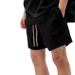 Fear Of God Essentials Jet Black Shorts (FW23)< Sweatshirts & Hoodies