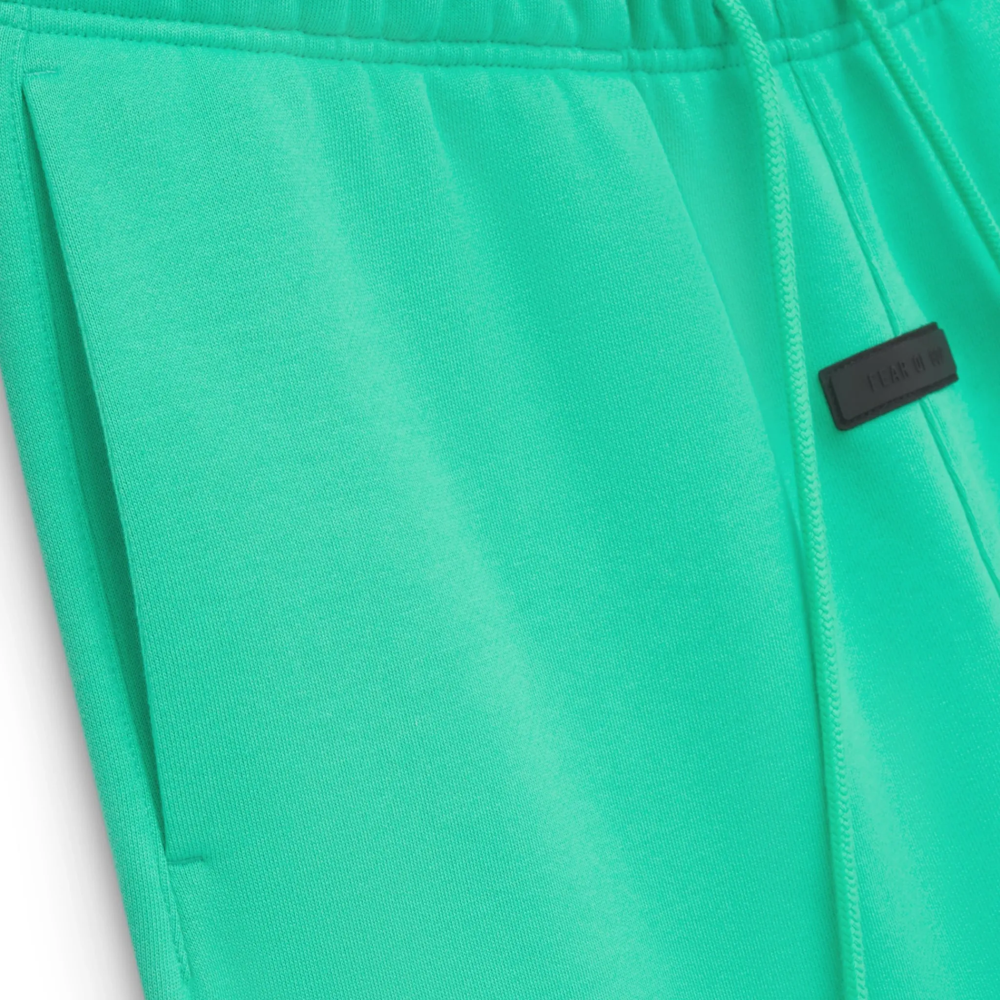 Fear Of God Essentials Mint Leaf Shorts (FW23)< Shorts