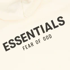 Fear Of God Essentials Reverse Logo Buttercream Hoodie (SS21)< Sweatshirts & Hoodies