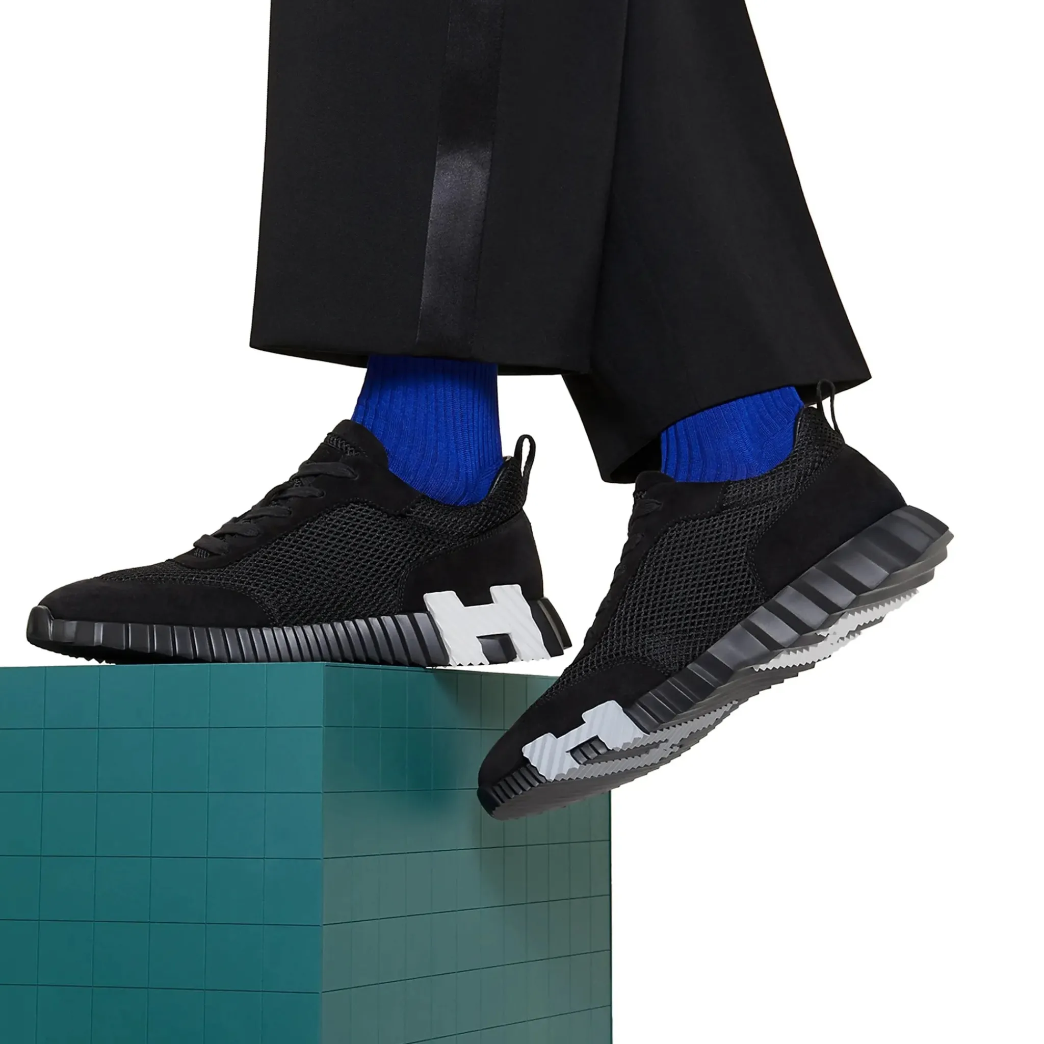 Hermès Paris Bouncing Sneaker Black< Black Trainers|Designer Trainers