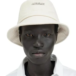 Jacquemus Le Bob Gadjo Off White Bucket Hat< Hats & Caps