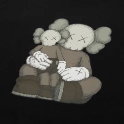 Kaws x Uniqlo UT Graphic Black Sweatshirt< Sweatshirts & Hoodies