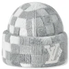 Louis Vuitton Damoflage Pearls Crush Reversible Light Grey Beanie< Hats & Caps