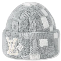 Louis Vuitton Damoflage Pearls Crush Reversible Light Grey Beanie< Hats & Caps