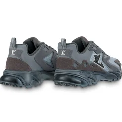 Louis Vuitton LV Tatic Grey Sneaker< Designer Trainers