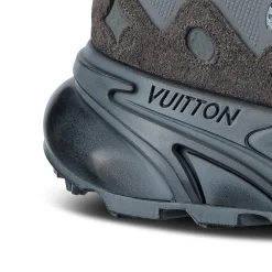 Louis Vuitton LV Tatic Grey Sneaker< Designer Trainers