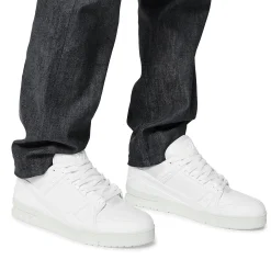 Louis Vuitton LV White Sneaker< Designer Trainers|White Trainers