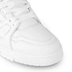 Louis Vuitton LV White Sneaker< Designer Trainers|White Trainers